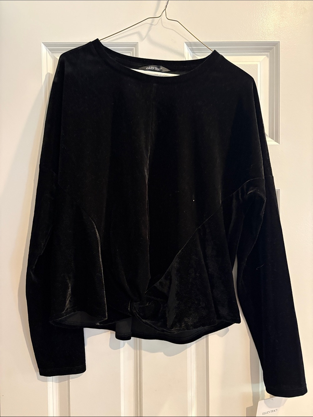 Ellen Tracy Black Velvet Twist-Hem Pullover